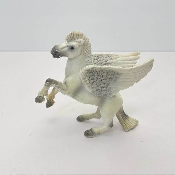PEGASUS Made in Germany Hand Painted Bullyland - Picture 4 of 8